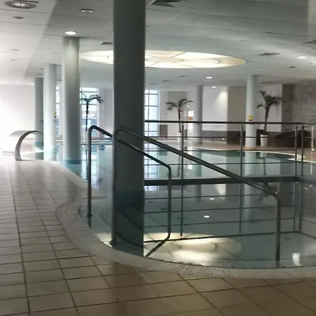 Prywatny Salon Z Aneksem Kuchennym, Sypialnia W Diva *