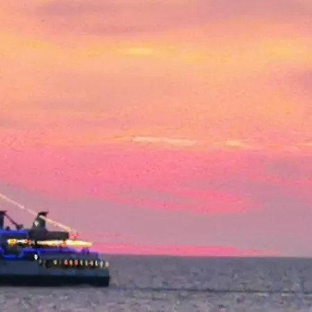 Apartament Prywatny Salon Z Aneksem Kuchennym, Sypialnią W Diva Kołobrzeg