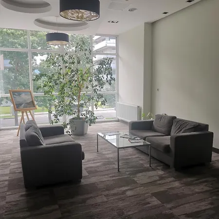 Prywatny Salon Z Aneksem Kuchennym, Sypialnią W Diva Apartament