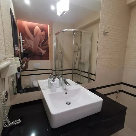 Prywatny Salon Z Aneksem Kuchennym, Sypialnią W Diva Kołobrzeg