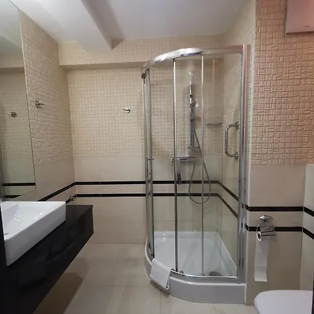 Prywatny Salon Z Aneksem Kuchennym, Sypialnią W Diva Apartament Kołobrzeg